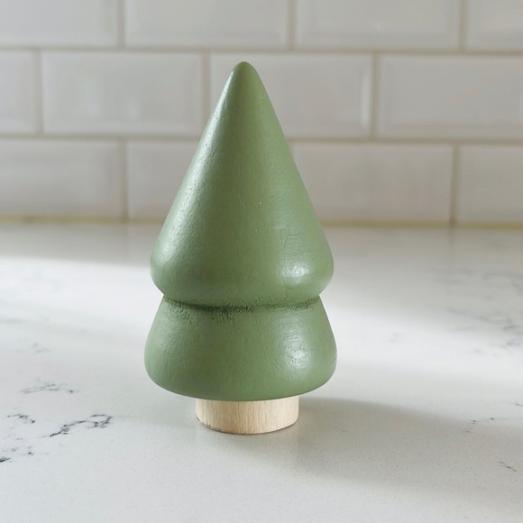 Target Bullseye’s Wood Mini Christmas Trees - Picture 11 of 16